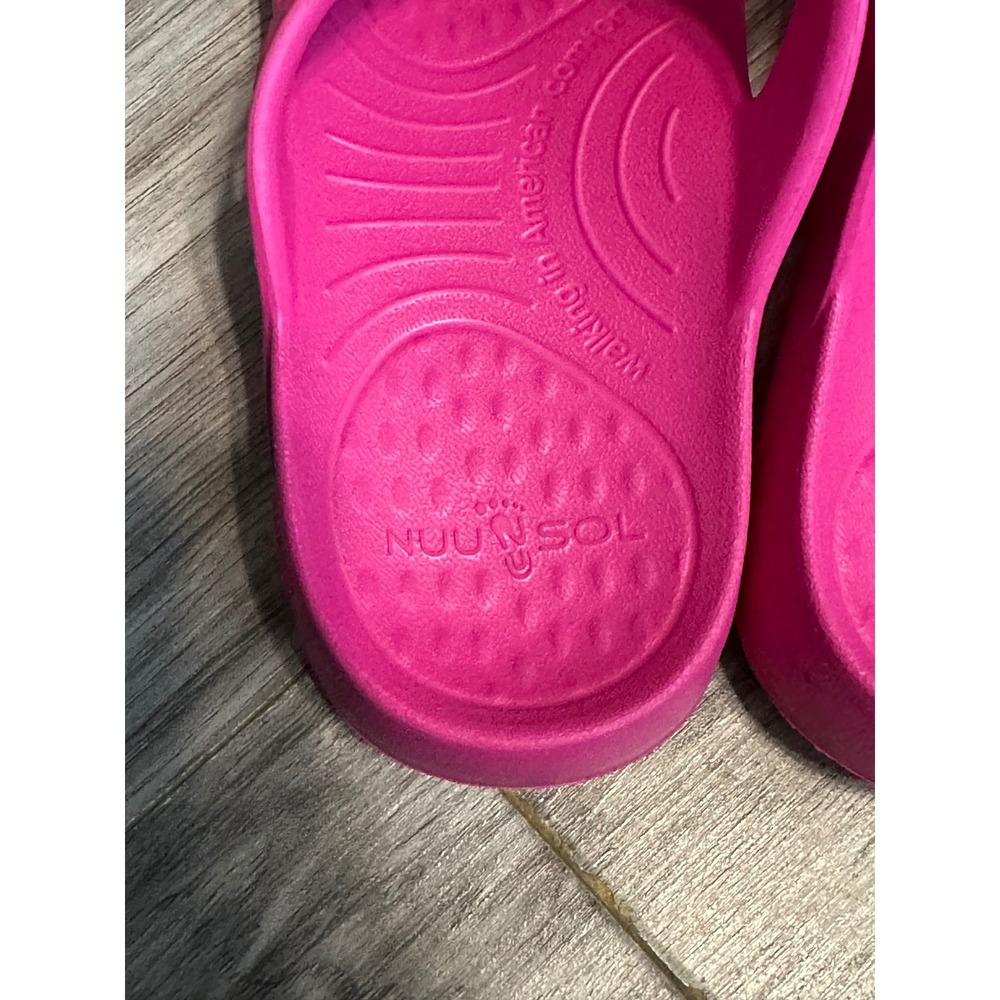 Nuusol Hailey Slide Sandals Women Hot Pink Cross Strap Arch Support Size 8 - Picture 5 of 8
